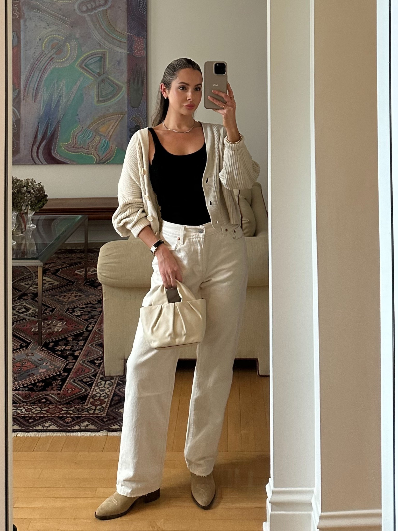 Spring neutrals 🤍 these are the most comfortable jeans I own now, I need them in every wash. I’m usually a size 24 and went with a 25 for a baggier fit, they already run a little loose I would say 

#LTKU #LTKSeasonal