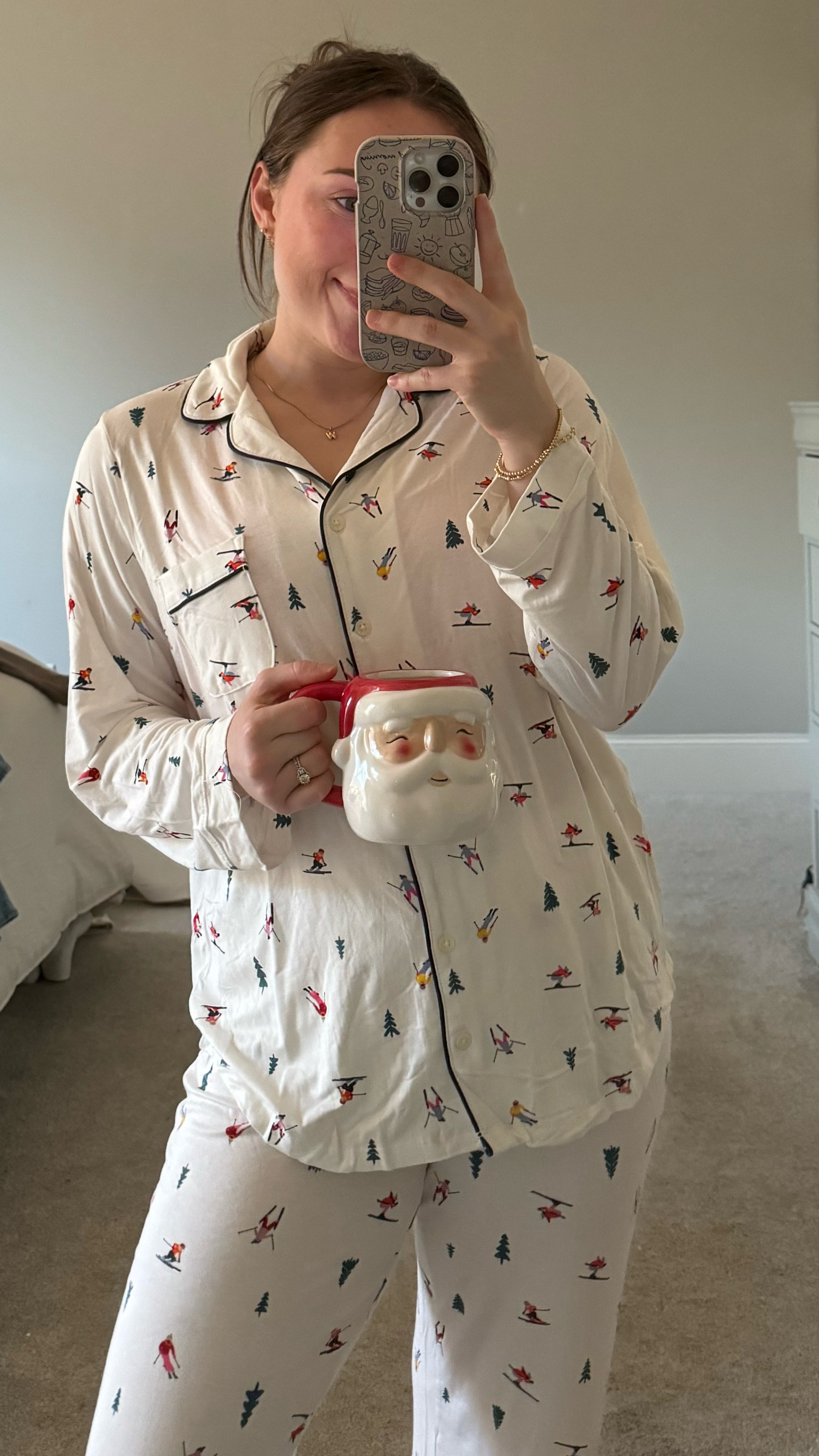 idk if i’ve ever seen cuter pjs🌲 they are SO soft, and on the thinner side which I love bc I get super hot. I got a size Small petite and they’re perfect 

#LTKSaleAlert #LTKFindsUnder50 #LTKSeasonal