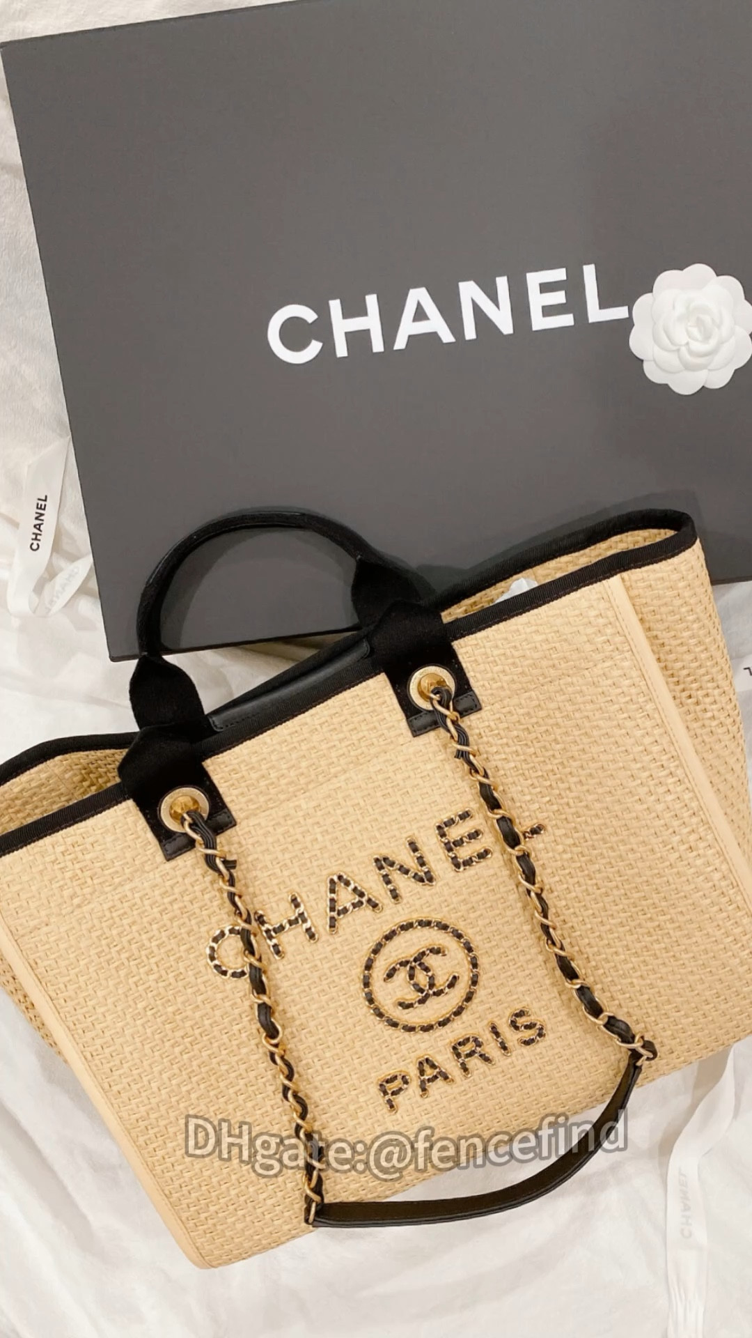 Chanel tote bag shopping bag hobo grass totes women fashion Classic style

#LTKitbag #LTKVideo #LTKstyletip