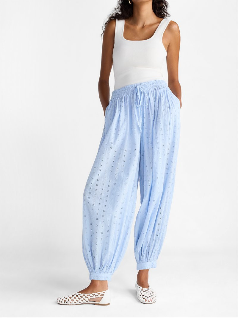 Scoop Women’s and Women's Plus Eyelet Harem Cotton Pants, Sizes XS-4X | Walmart (US)