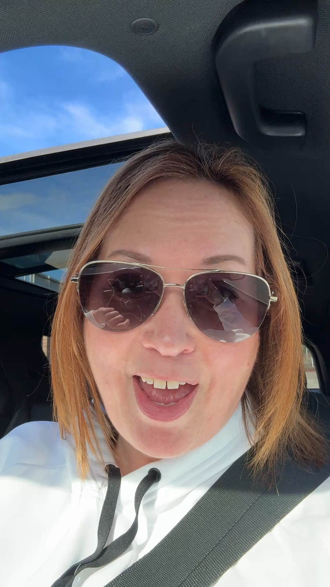 Seattle Sun & My Favorite Sunnies ☀️✨
The sun is finally out in Seattle, so you know I had to break out my favorite Kate Spade aviators!
There’s nothing like a clear day in the PNW to make these gold frames shine. They are my absolute go-to for school pickups and running errands—classic, lightweight, and perfectly chic for a busy Seattle day.
Why they’re a favorite:
• Brand: Kate Spade
• Style: Timeless Aviator
• Vibe: Polished yet effortless
Shop my favorite sunnies at the link in my bio! 🛍️
#KateSpade #SeattleStyle #PNWLife #LTKStyle #SunnySeattle

@Kate Spade 
Sunglasses | Spring | Spring Break | Designer

#LTKootd #LTKdayinmylife #LTKmomlife