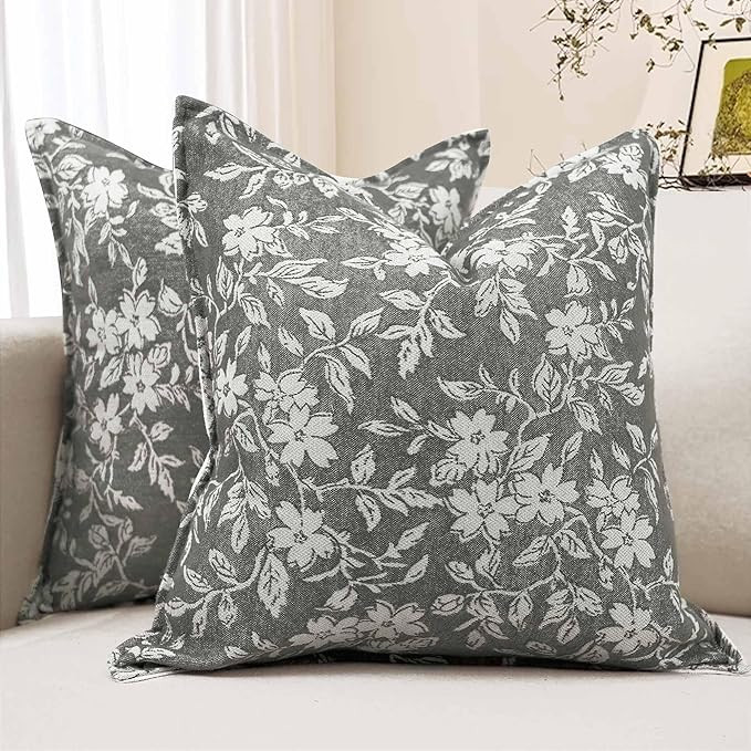 makkey Floral Throw Pillow Covers 18x18 Farmhouse Pillow Cover Set of 2 Flower Print Decorative P... | Amazon (US)