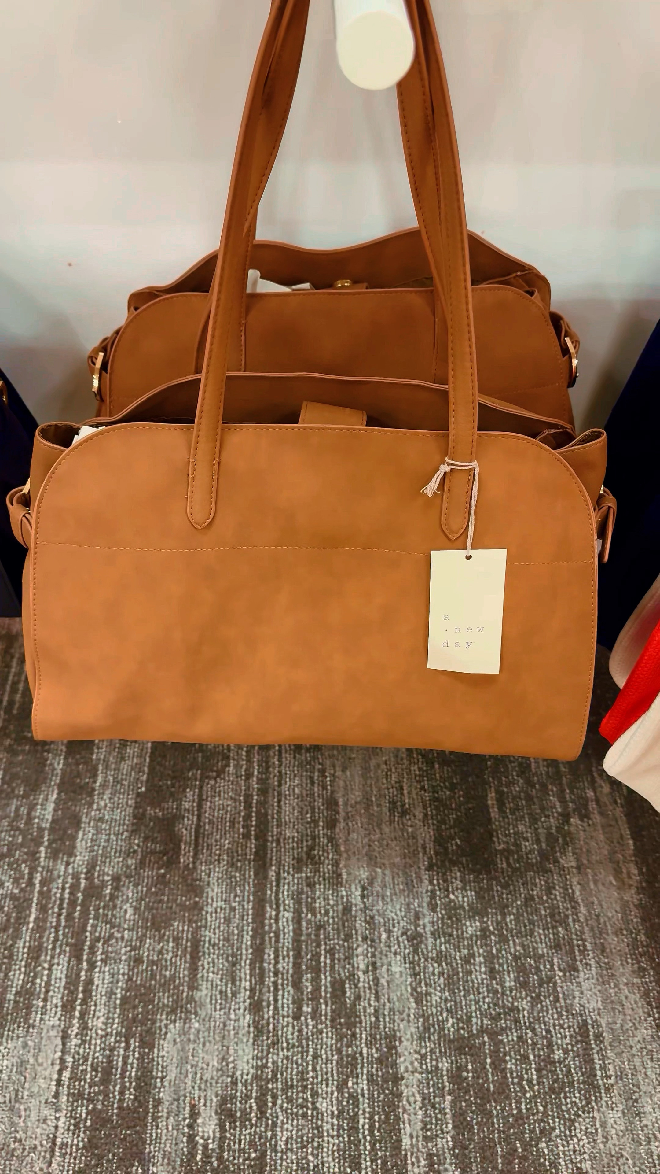 Target Gift Finds for under $50.
❤️❤️❤️❤️


#LTKGiftGuide #LTKItBag #LTKFindsUnder50