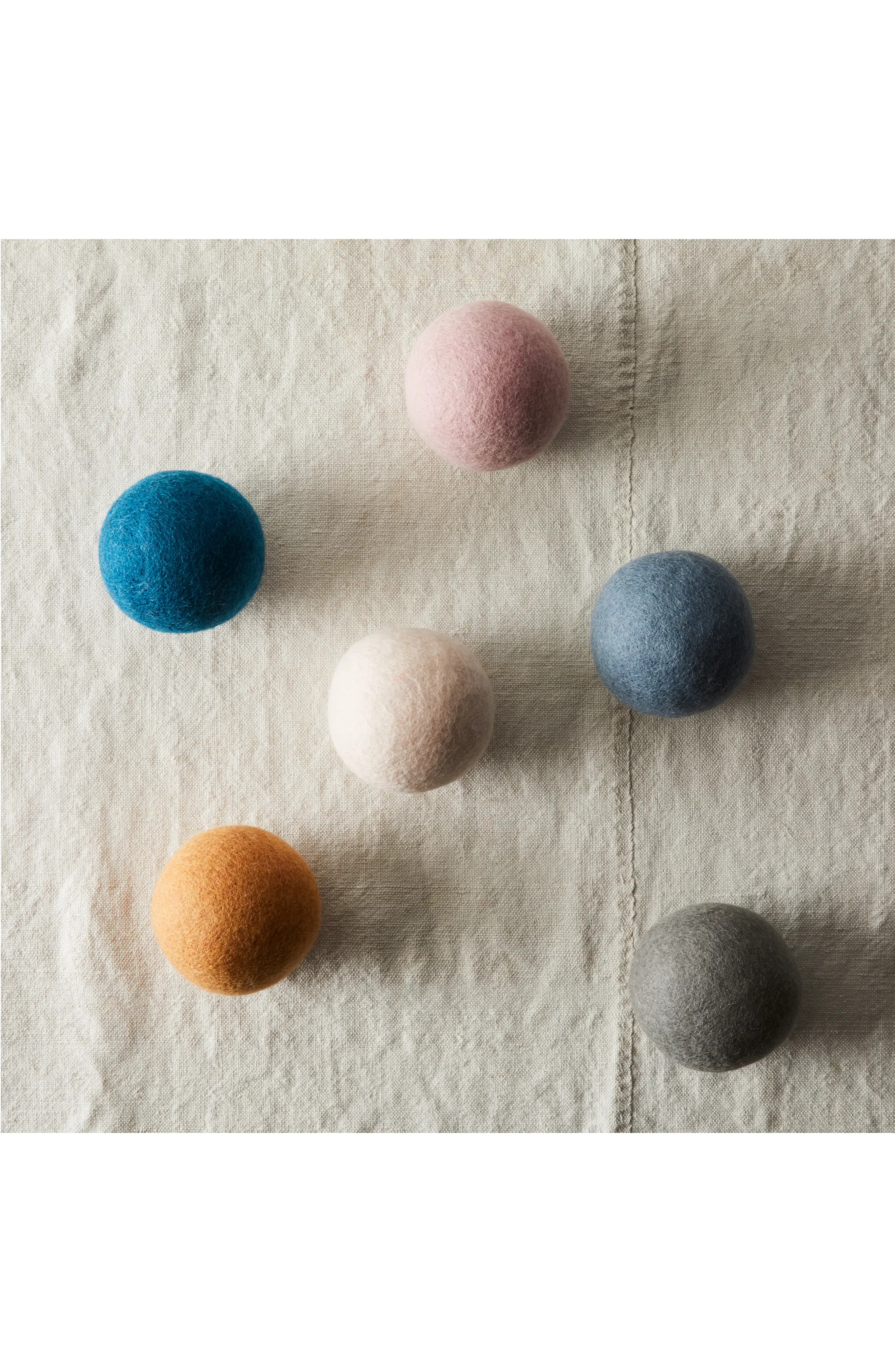 Five Two by Food52 Pack of 6 Wool Dryer Balls in Multi at Nordstrom | Nordstrom