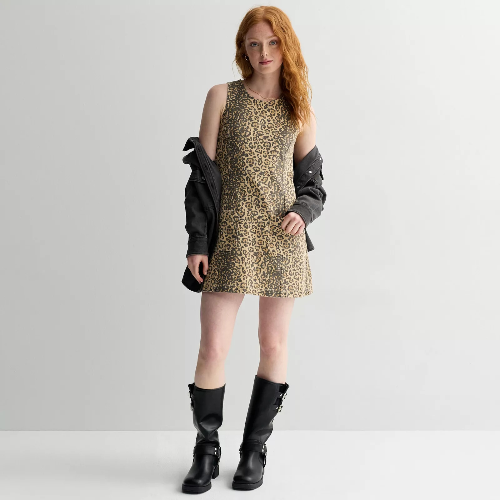 Juniors' Tinseltown Patch Pocket Shift Dress | Kohl's