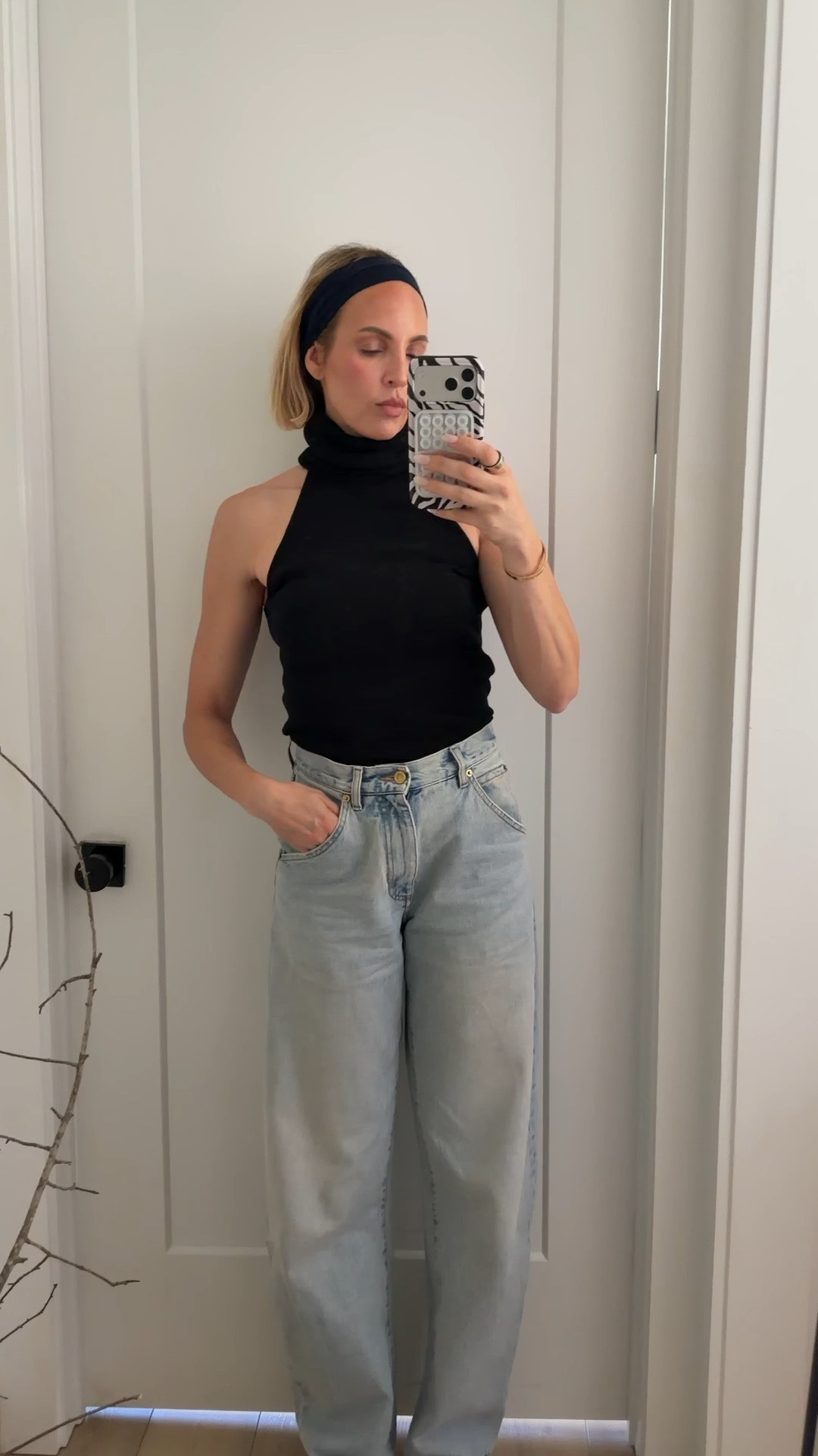 Wearing a small in the top. Jeans run tts and they are tall girl friendly. I am 5’10 ￼￼

#LTKootd #LTKgrwm #LTKdayinmylife
