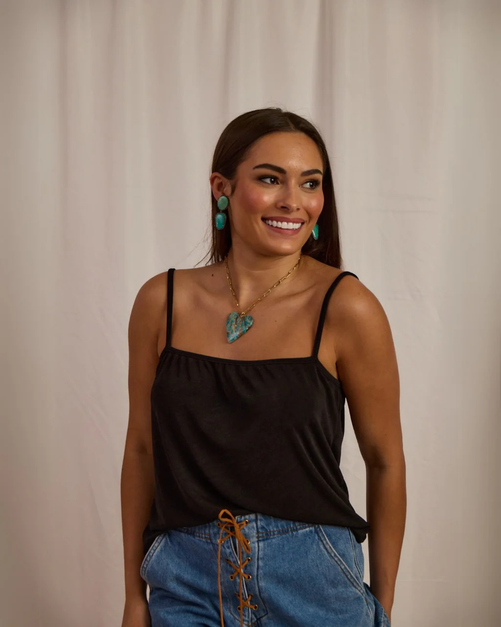 SLINKY SLIP TOP | BLACK | House of Nizhoni