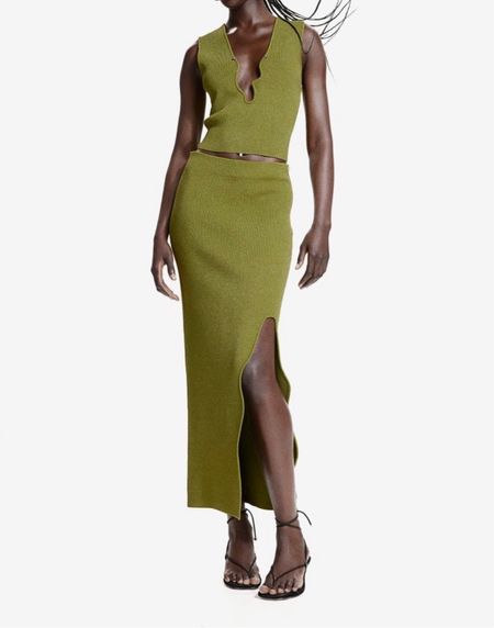 Green two piece tank and skirt matching set 

#LTKstyletip #LTKfindsunder100 #LTKSeasonal