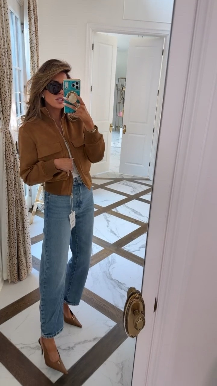 ZARA OOTD!! My jacket will be restocked soon! Wearing an XS in the jacket and US 4 in jeans!! I have these jeans in 3 washes! 

Zara fashion, Zara finds, Fall outfits women, Autumn outfits, Business casual outfits, Teacher outfits, Date night outfits, Fall jackets, Gemme Beauty, Emily Gemma

#LTKSeasonal #LTKWorkwear #LTKgrwm