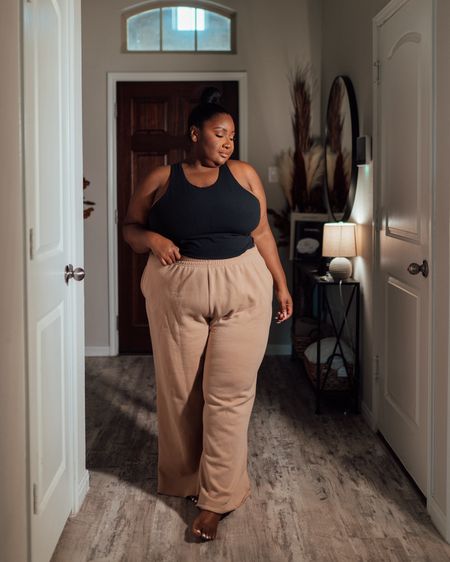 Cozy work from home style.

Plus size style. Plus size fashion. Work from home. Home style. Cozy. Sweats. Athleisure style. 

#LTKHome #LTKStyleTip #LTKPlusSize