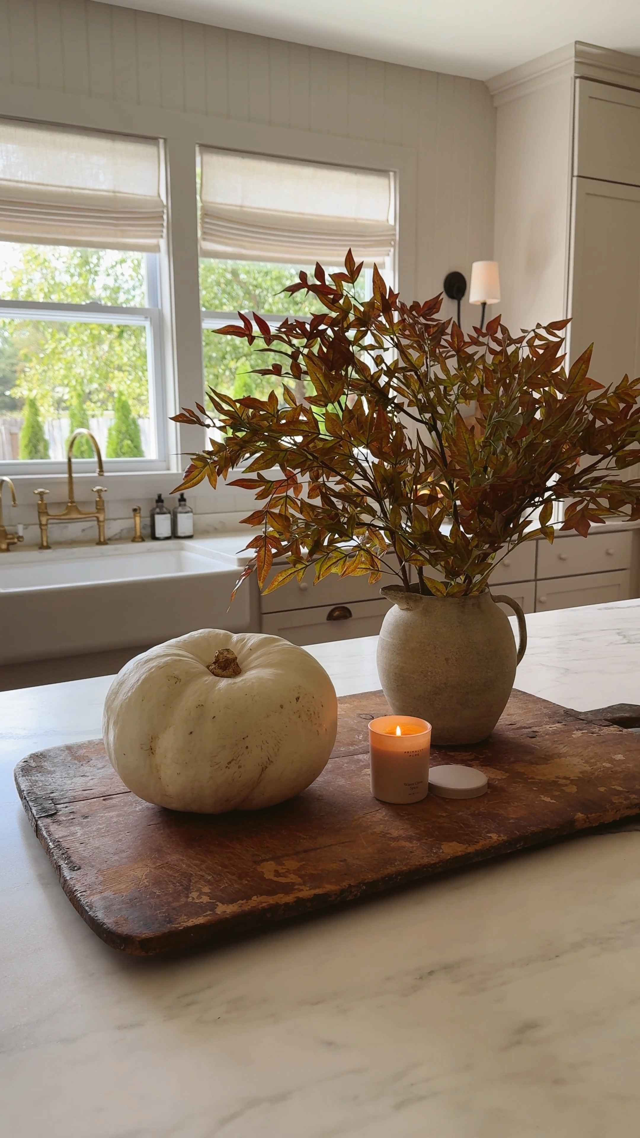 Fall has officially arrived in our home and I’m loving every bit of it 🍂 These are the most realistic faux stems! I bought 3 of them and used all of them in the vase

#LTKHome #LTKSeasonal