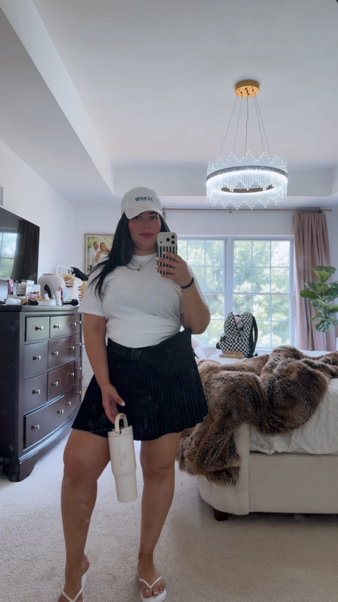 Amusement Park ootd
#summerootd #tennisskirt #waterbottle #momoutfit

#LTKootd #LTKmomlife