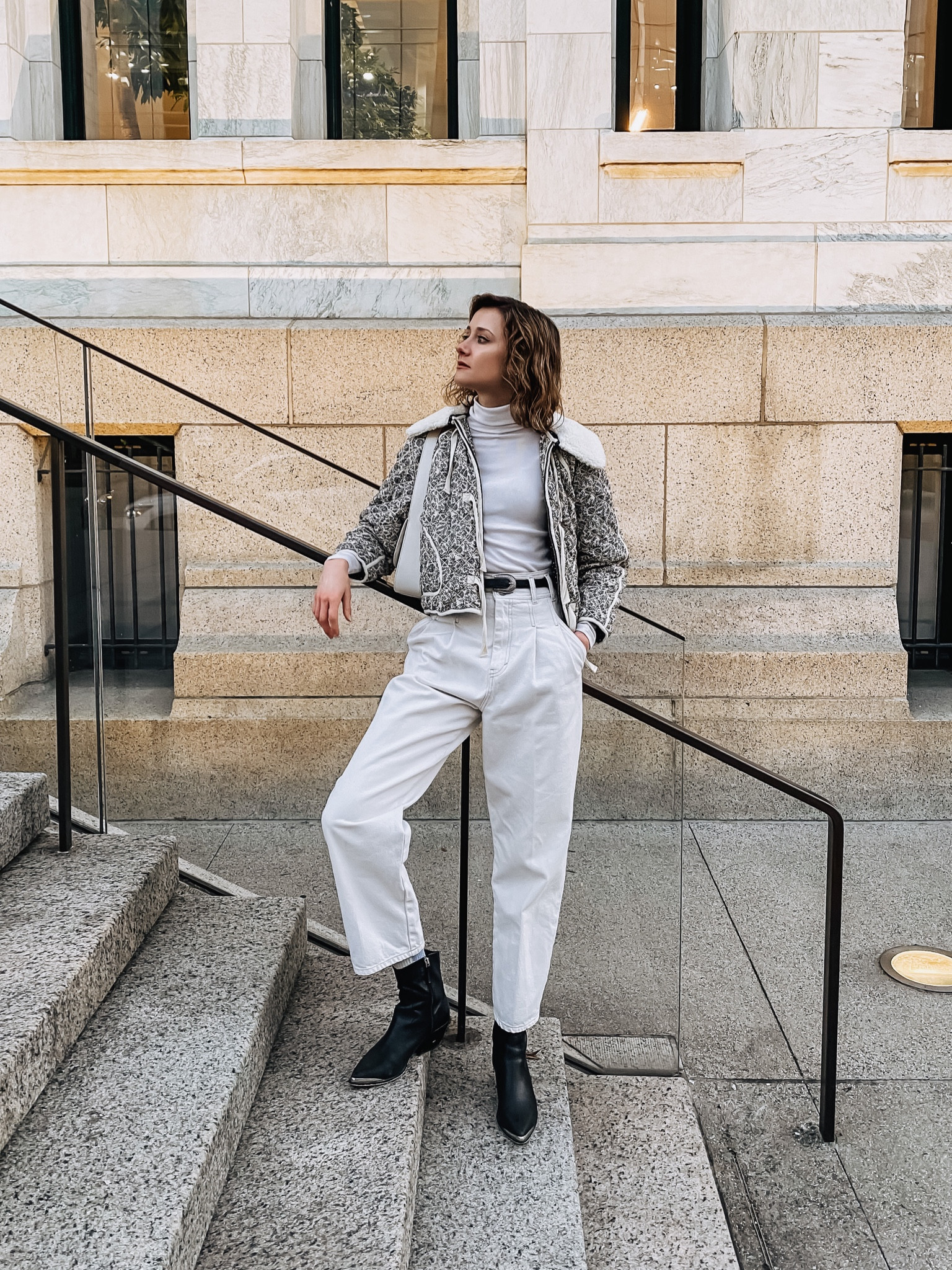 A winter white outfit with a cute quilted jacket that’s currently on sale! Boots too! 

#LTKSeasonal #LTKsalealert #LTKshoecrush