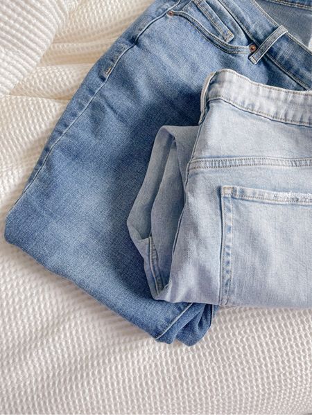 My favorite postpartum jeans 👖 

#LTKmidsize #LTKbump #LTKfindsunder50