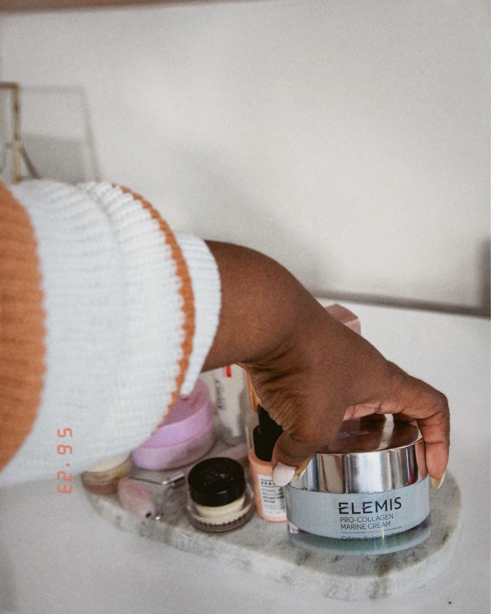 Looking for the perfect beauty faves? This Elemis will have your skin glowing and feeling fabulous! Don’t miss out, babe!

Beauty Faves 
Beauty 
Beauty Products 
Elemis 
Elemis Sale 
Fall 
Fall 2024

#LTKFallSale #LTKSaleAlert #LTKBeauty