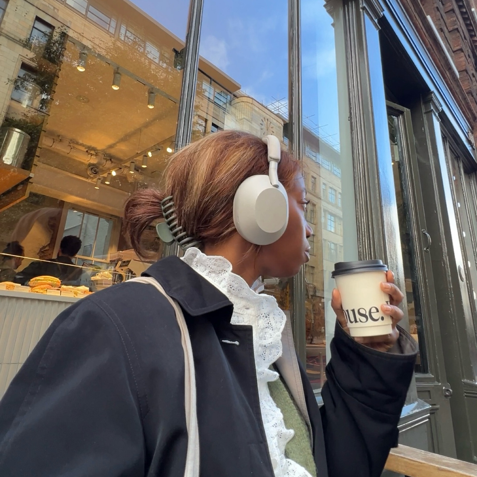 Casual Winter Aesthetic | The Best Noise Cancelling Headphones & Cosy Layering Must-Haves

#LTKsalealert #LTKeurope #LTKstyletip