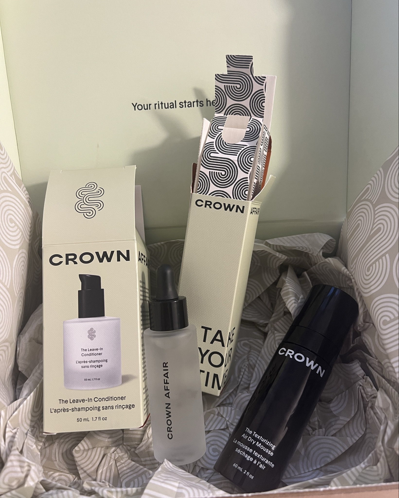 I’ve been using dry shampoo for over year and loved so invested in some much needed #hairoil and #leaveinconditioner!!! 
The smell is incredible! #haircare #crownaffair #hairoil #hairhydration #naturalhair 

#LTKBeauty