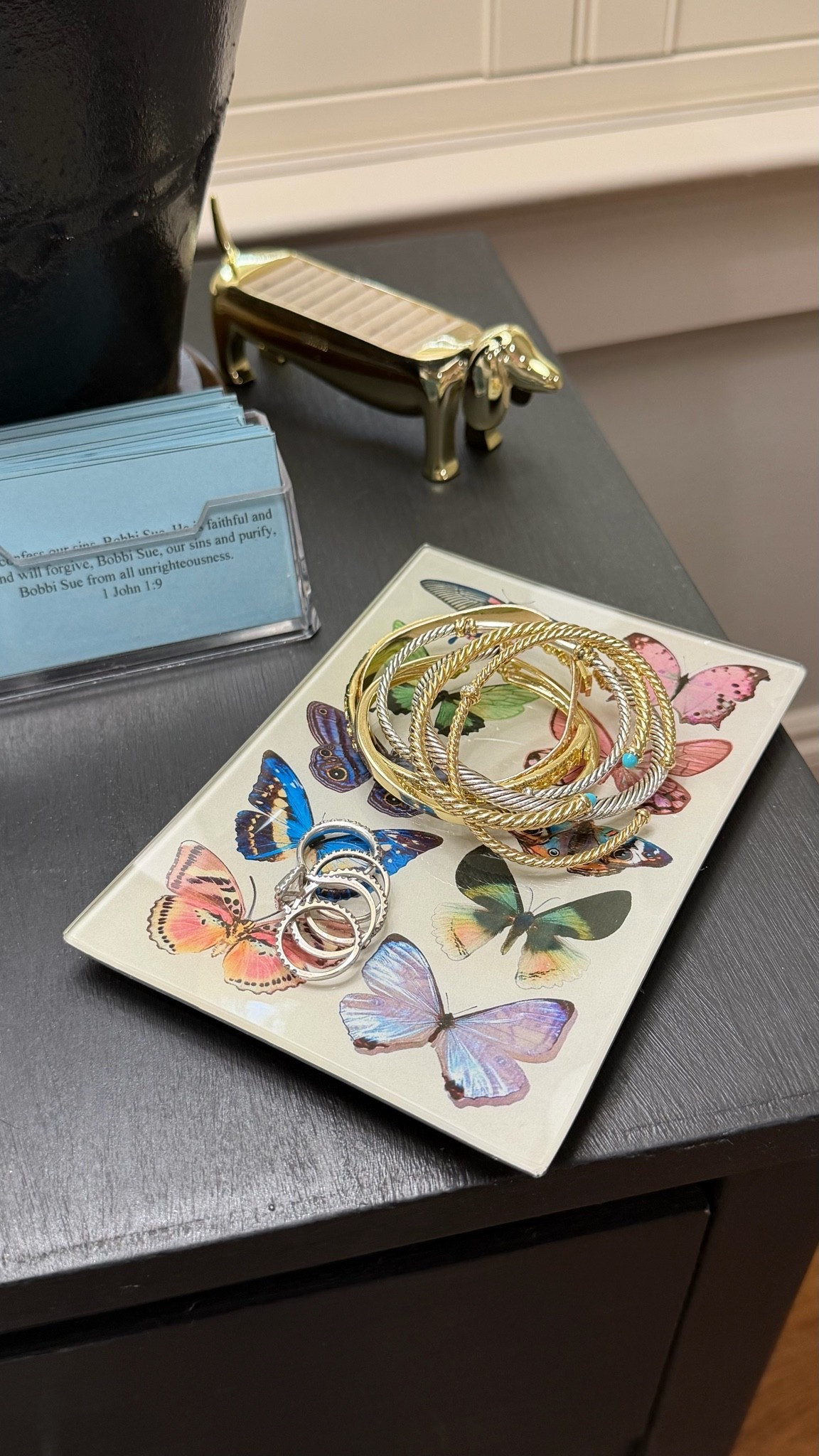 Such a beautiful tray and thoughtful gift!! #ad

#LTKHome #LTKootd #LTKmorningroutine