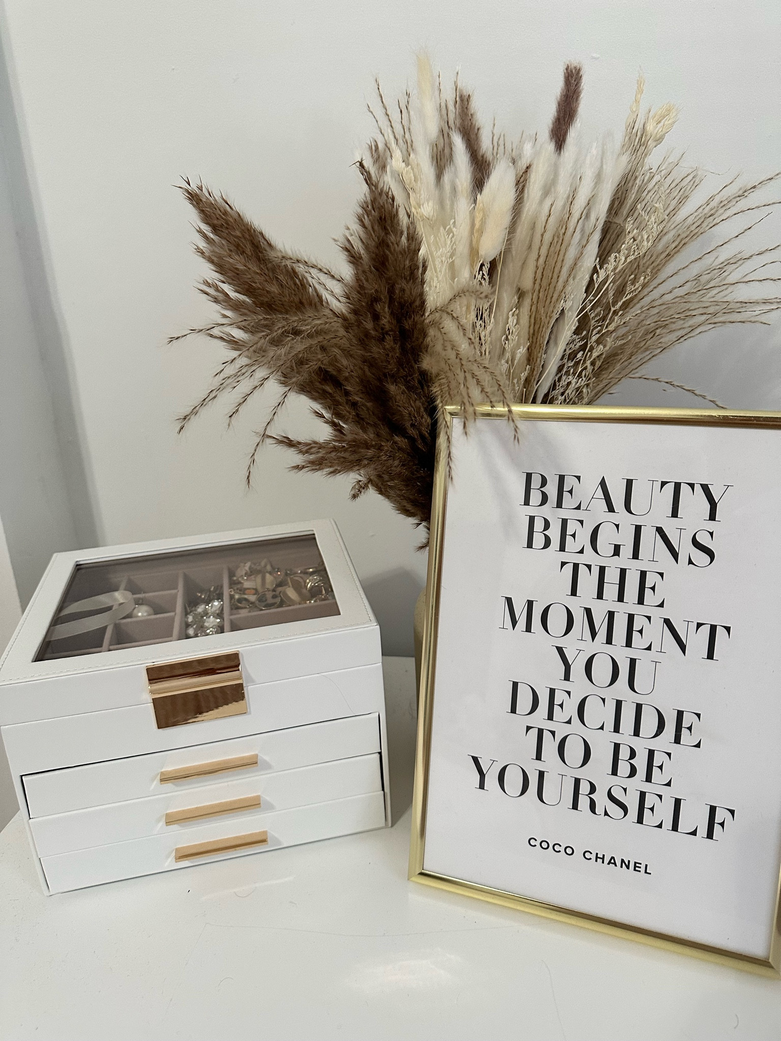 The best and most esthetically pleasing jewelry organizer ✨💕


 

#LTKhome #LTKstyletip #LTKbeauty