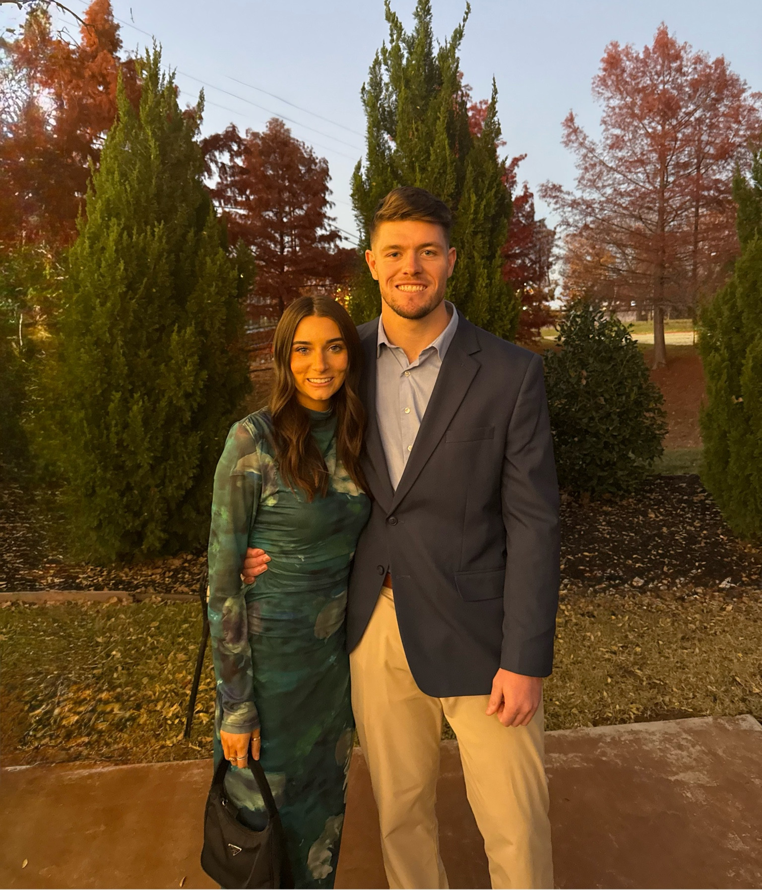 winter wedding guest dress 💗

#LTKFindsUnder50 #LTKSeasonal #LTKWedding