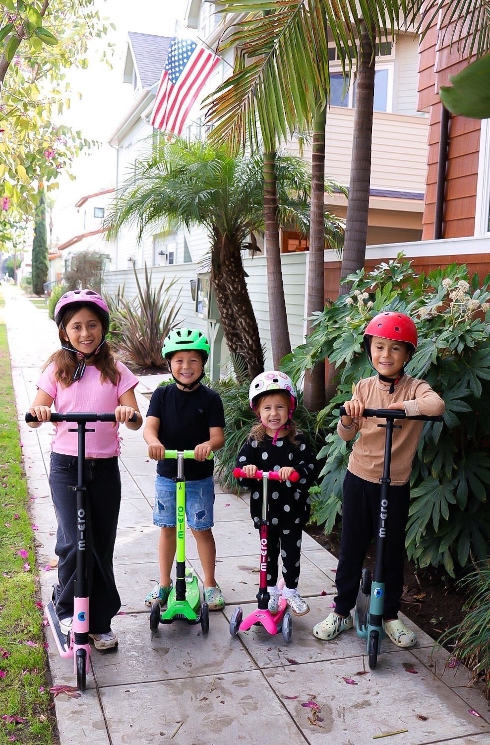gift idea for kids!

gift idea, outdoor toy, outside toy gift idea, scooter, kids gift guide, Lauren Mulloy

#LTKHoliday #LTKKids