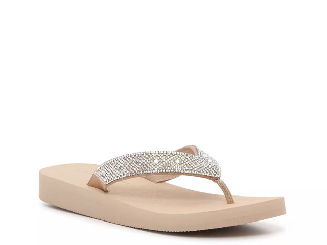 Kelly & Katie Gia Sandal | DSW