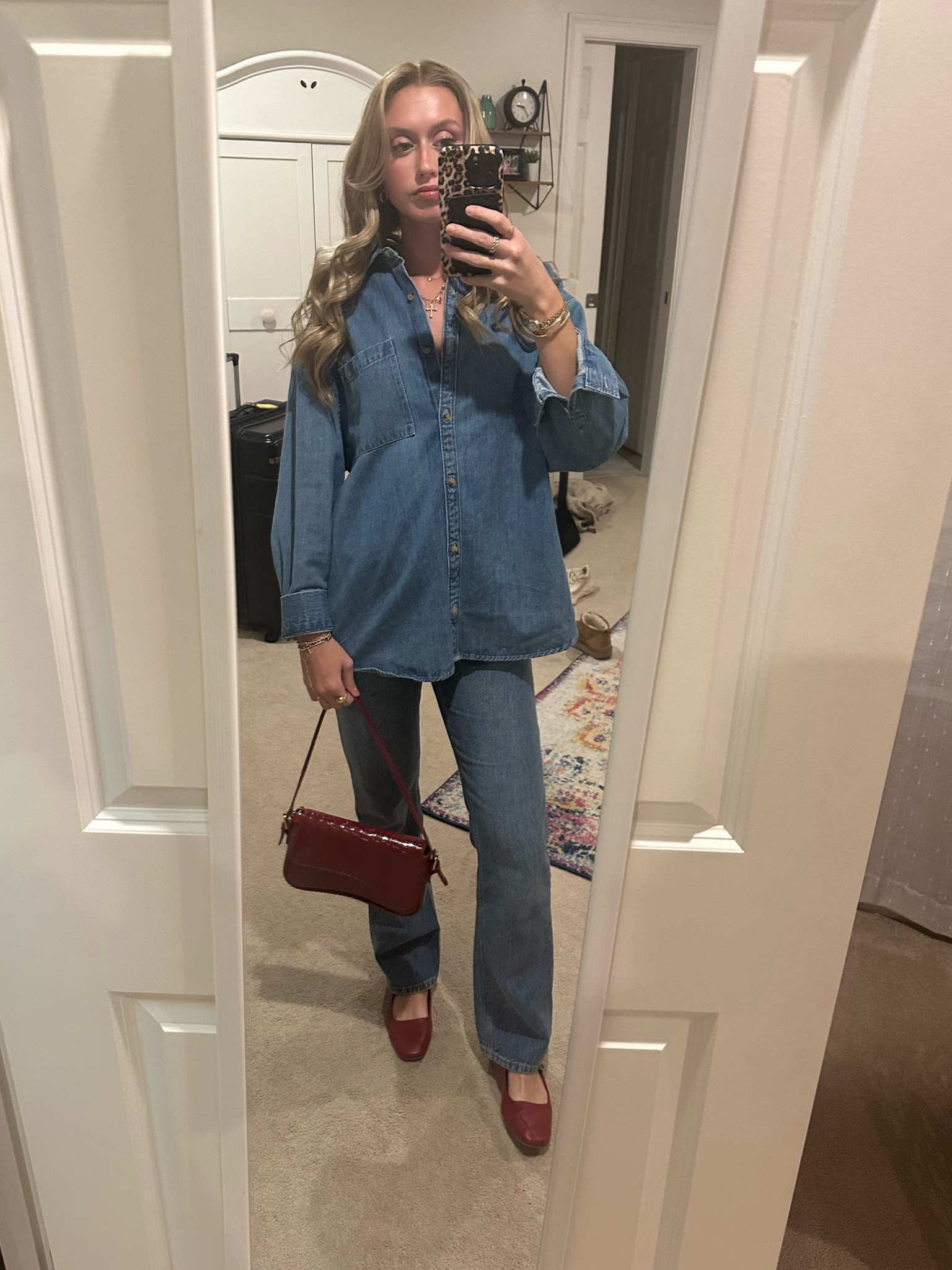 Denim on denim is everything 

#LTKHoliday #LTKSeasonal #LTKStyleTip