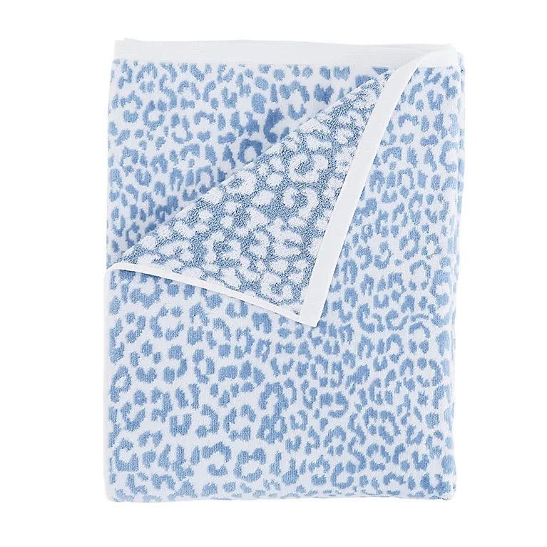 Leopard Print Beach Towel must have for this summer!! 

#beach #beachtowel #leopardprint #summer #summertime

#LTKSeasonal