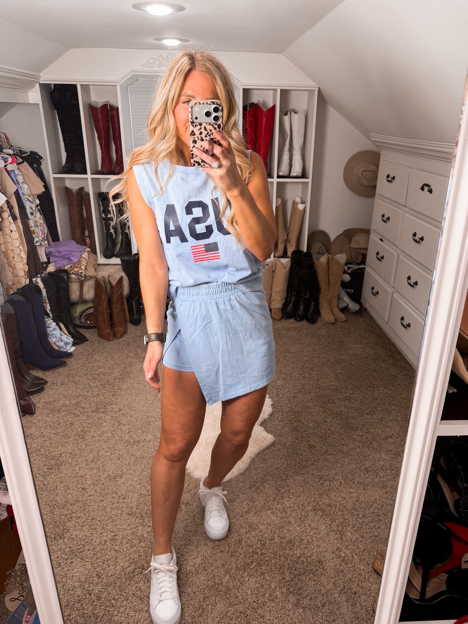 This set is so cute for the 4th of July! 

Fourth of July outfit, 4th of July outfit, 4th of July outfit idea, Fourth of July outfit idea, red white and blue outfit, red white and blue outfit idea