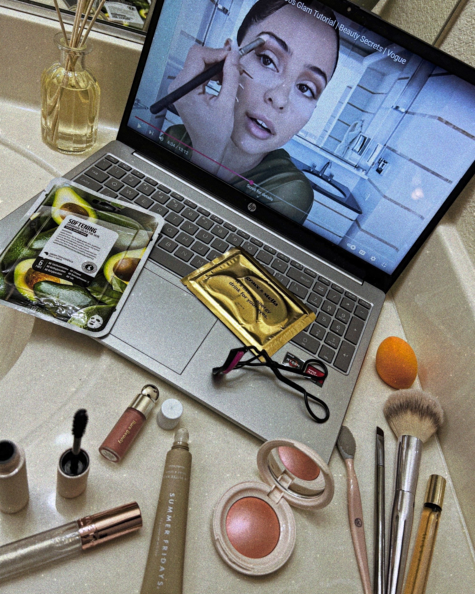 Getting ready is way more fun then the actual going out 👠 

#LTKHome #LTKStyleTip #LTKBeauty