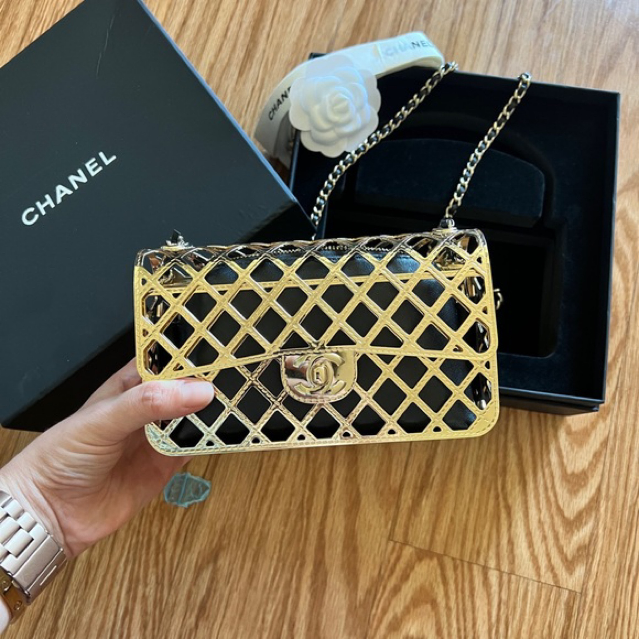 chanel mini metal bag