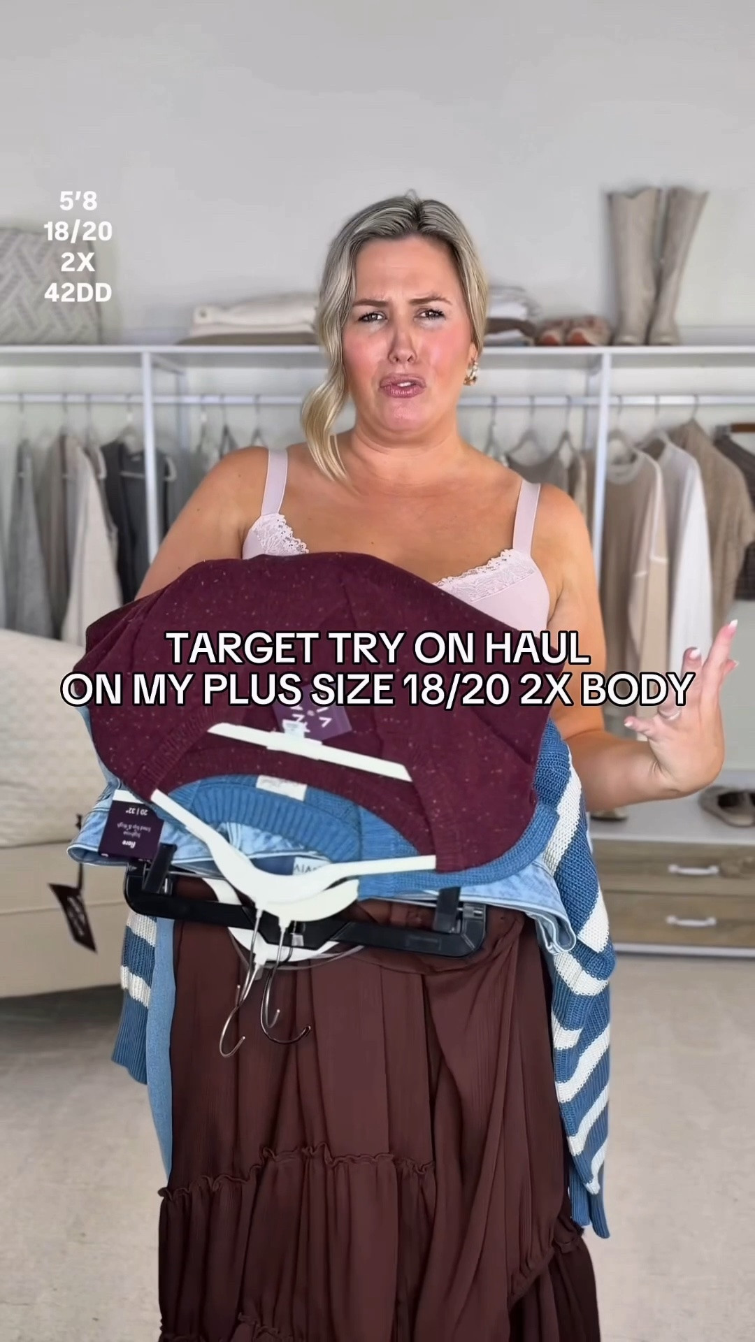 Target haul! Wearing a size 2X in everything and 20 in the jeans. Plus size, outfit inspo, fall fashion, apron belly, mom life