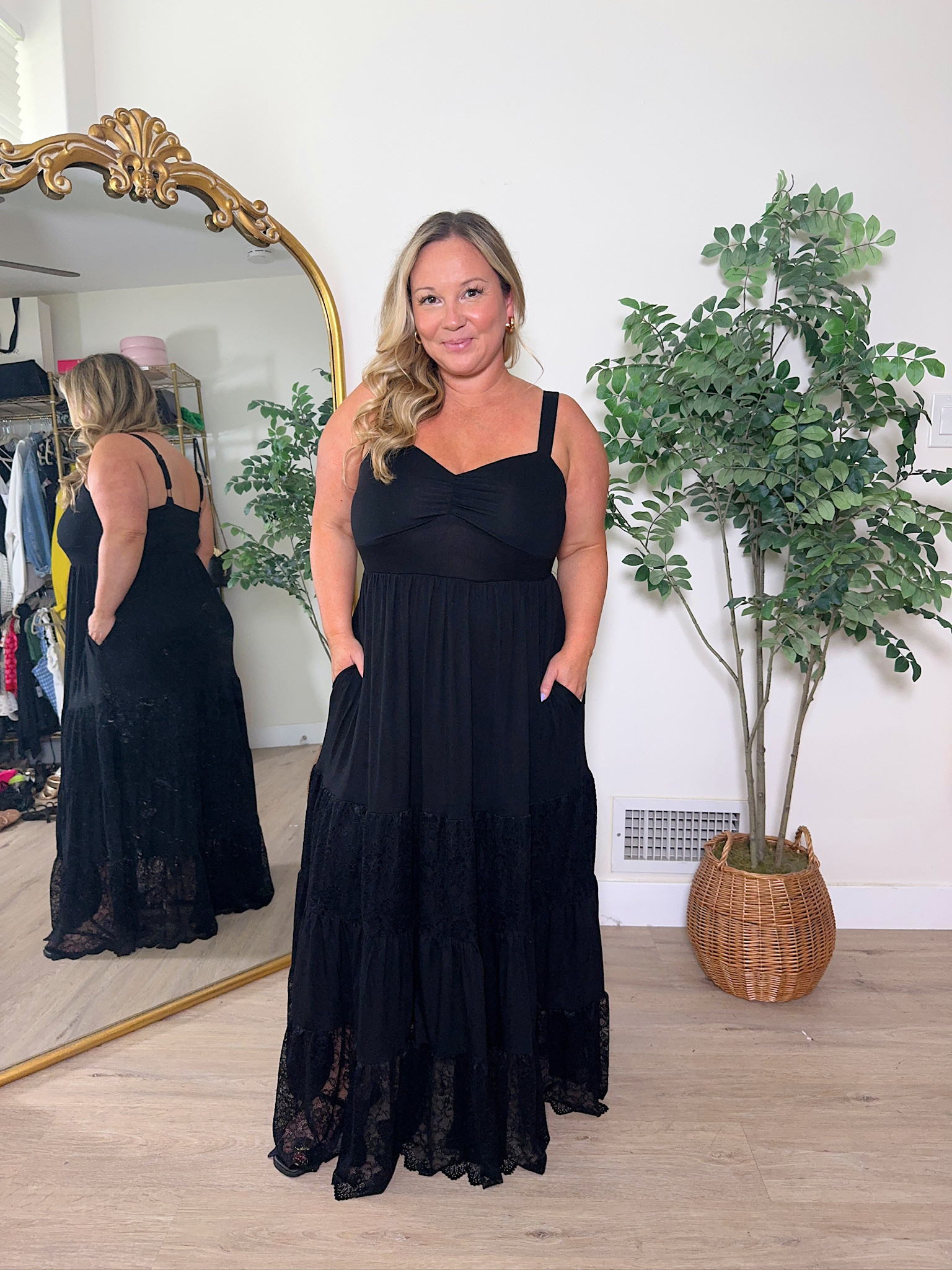 This maxi dress from Torrid is such a good wardrobe staple — so flattering and versatile🥰

Wearing a 00/10 in the dress!




Summer outfits, maxi dress, black dress, lbd, tiered, lace, sweetheart neckline, shelli enright, stylenright 

 #LTKootd #LTKMidsize #LTKPetite