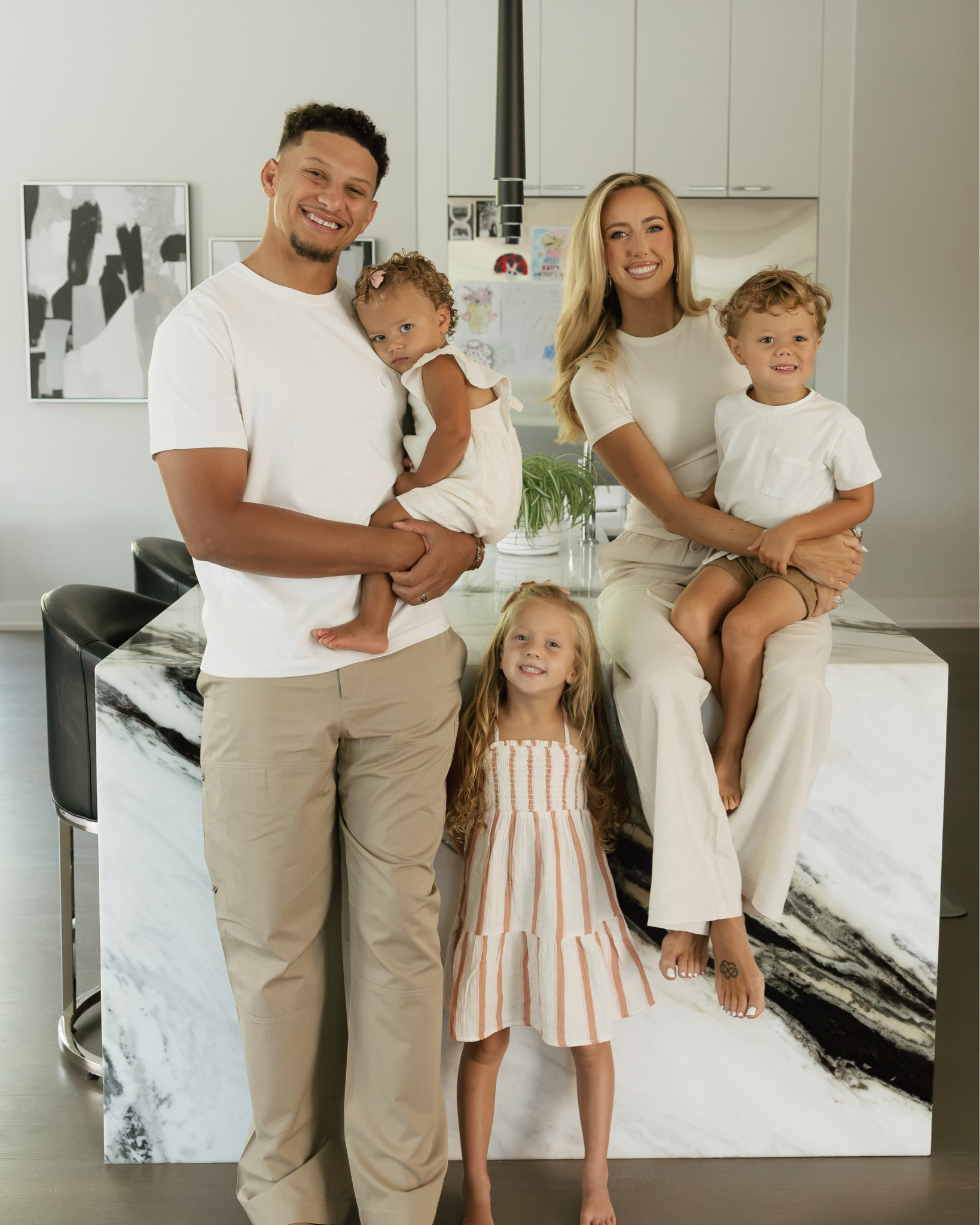 My whole heart🥹🤍🙏🏼

Outfits from our family photoshoot! Sterling’s dress is on sale. ✨

#LTKKids #LTKootd #LTKSaleAlert