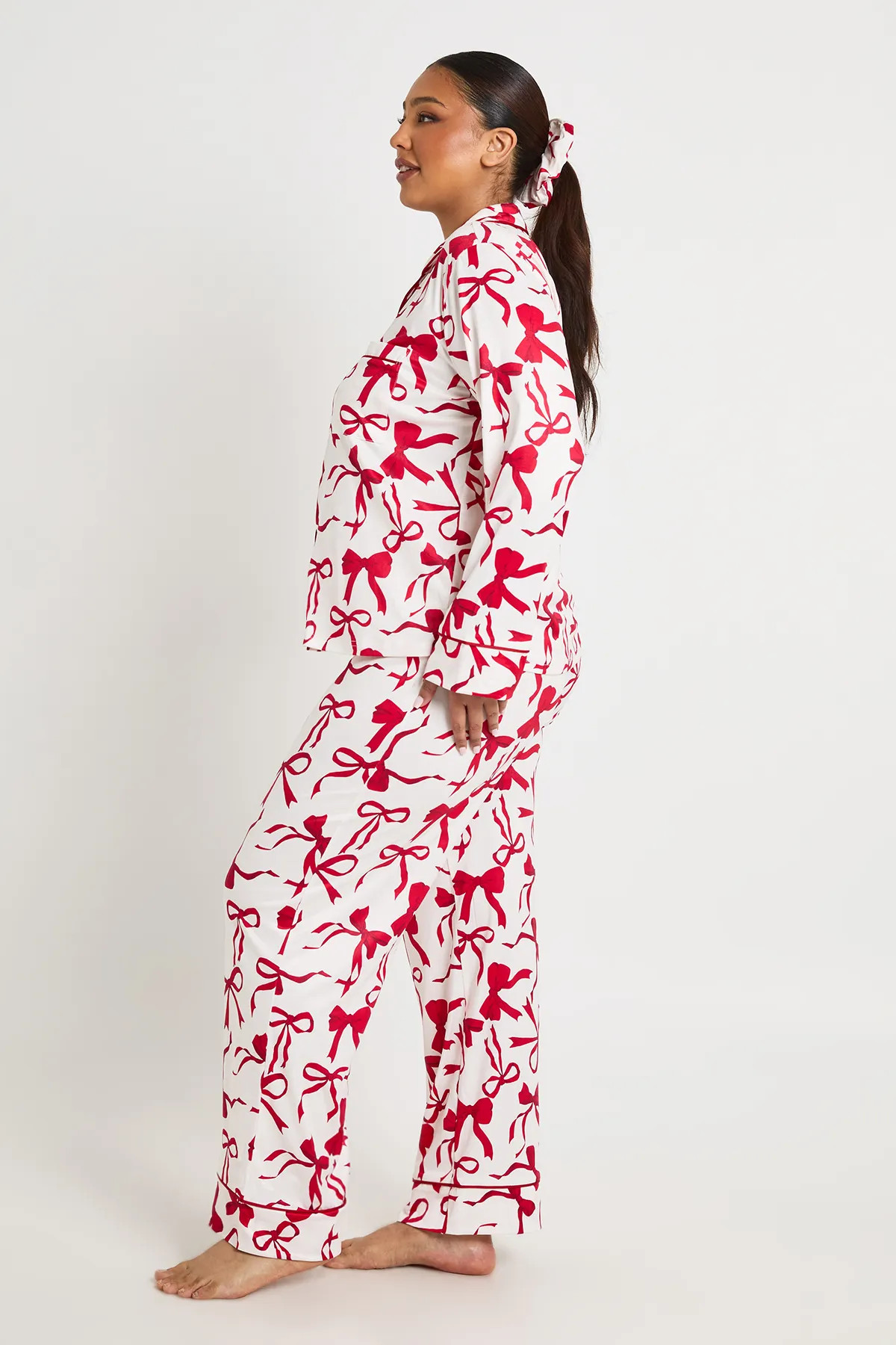 Plus Christmas Bow Print Long Sleeve Shirt & Trouser 3 Piece Pyjama Set | Boohoo.com (UK & IE)