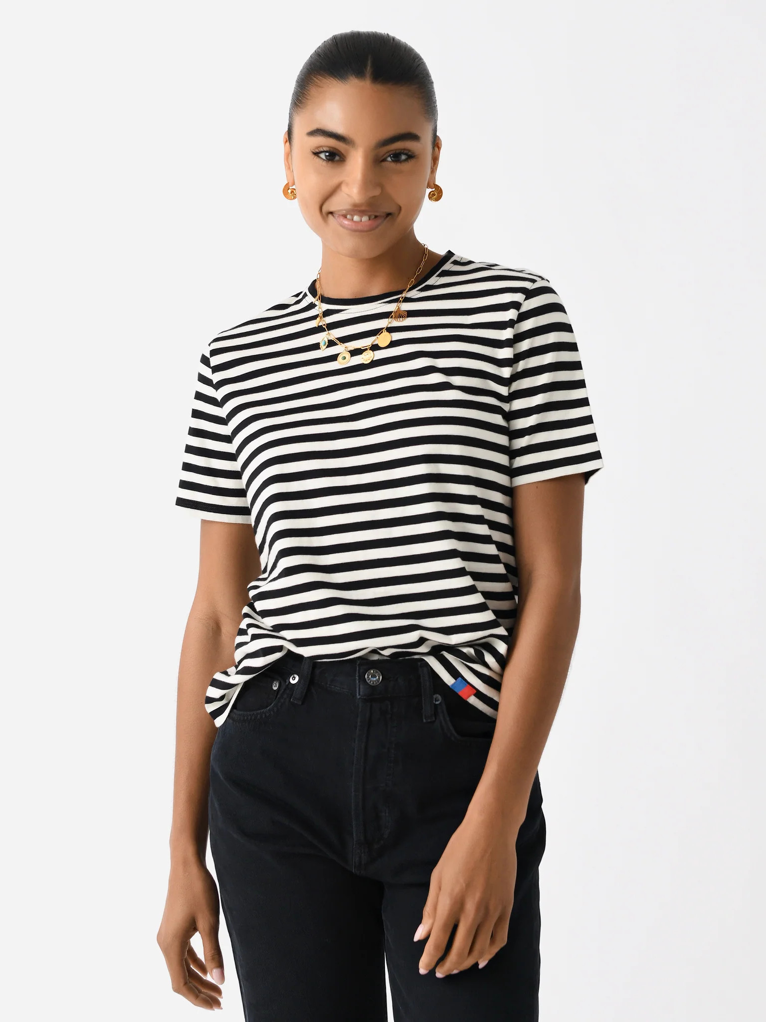 KULE
                      
                     Women's The Modern Tee | Saint Bernard