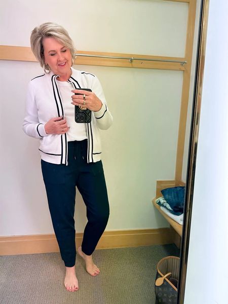 Talbots try on | 
Medium in the jacket
Large in the tee
Medium in the joggers

#LTKworkwear #LTKtravel #LTKFind