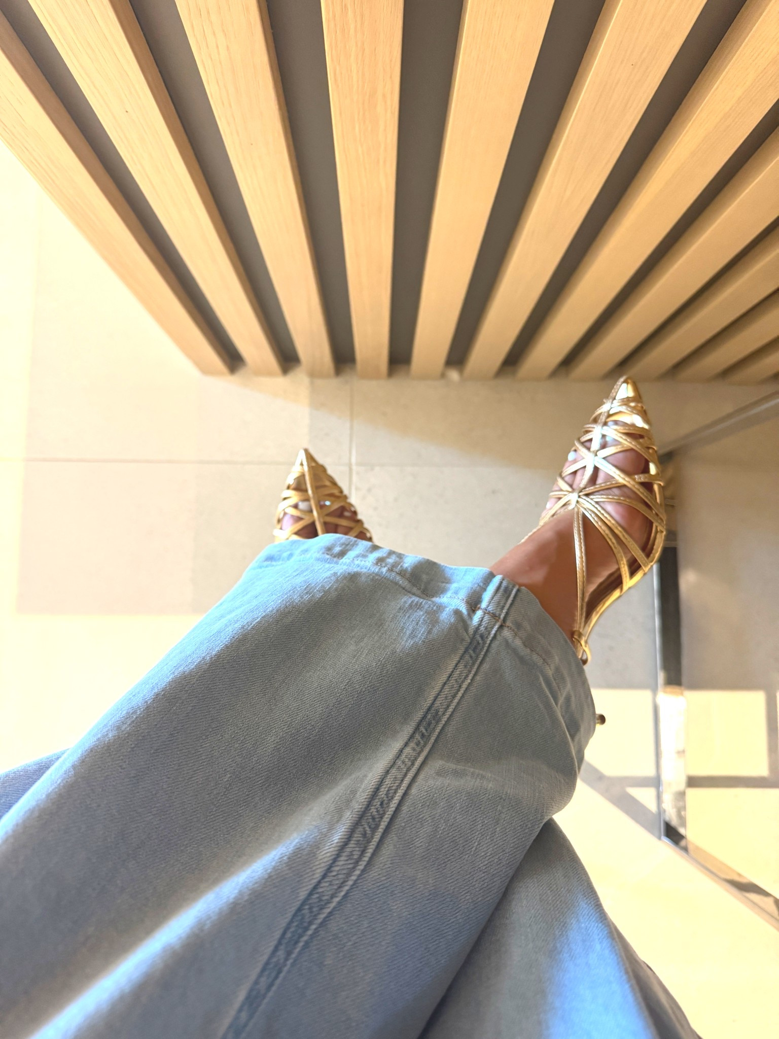 Most gorgeous Zara heels #workwear #heels #zara #workshoes #kittenheels #wedding #weddingshoes #goldshoes #womensshoes #teacher #outfit #comfortable


#LTKShoeCrush #LTKStyleTip #LTKFindsUnder100