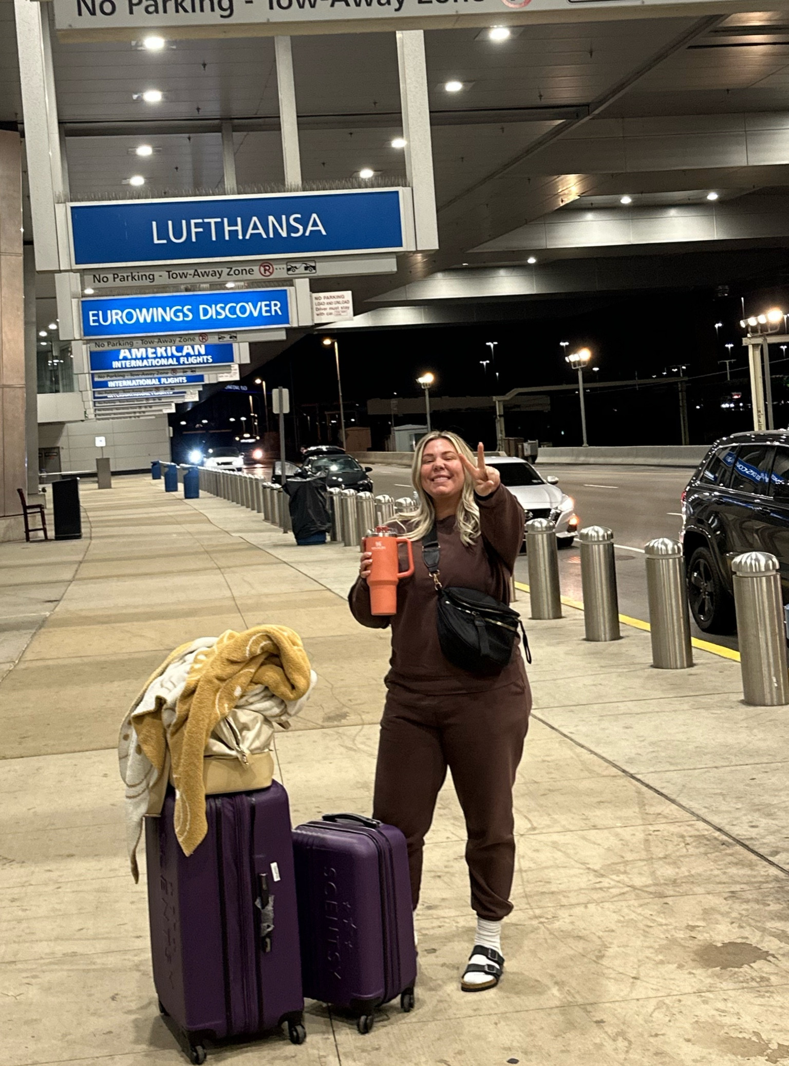 Off to Thailand to celebrate 30.2! This is hands down the most comfy travel outfit 🫶 Pro Tip, slip on shoes with socks at the airport will make your life so much easier!

#LTKstyletip #LTKtravel #LTKfit