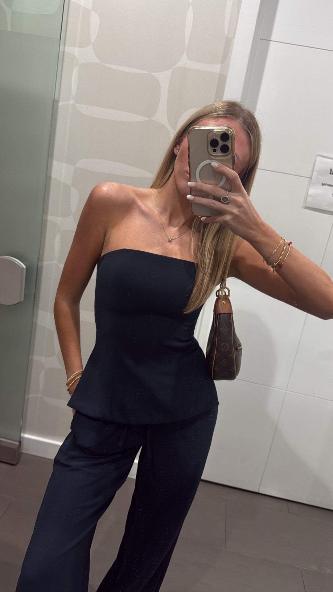 aritzia, steve madden & LV 

#LTKootd #LTKPetite #LTKgrwm