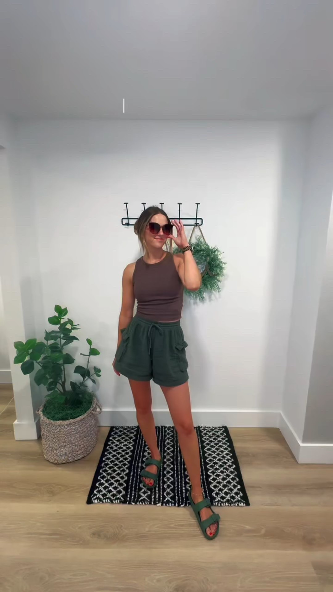 Casual outfit for a lowkey day ☺️
#ootd #casualoutfits #casualstyle #summerootd #momootd #momstyle #creatorsearchinsights

#LTKActive #LTKFindsUnder100 #LTKFindsUnder50