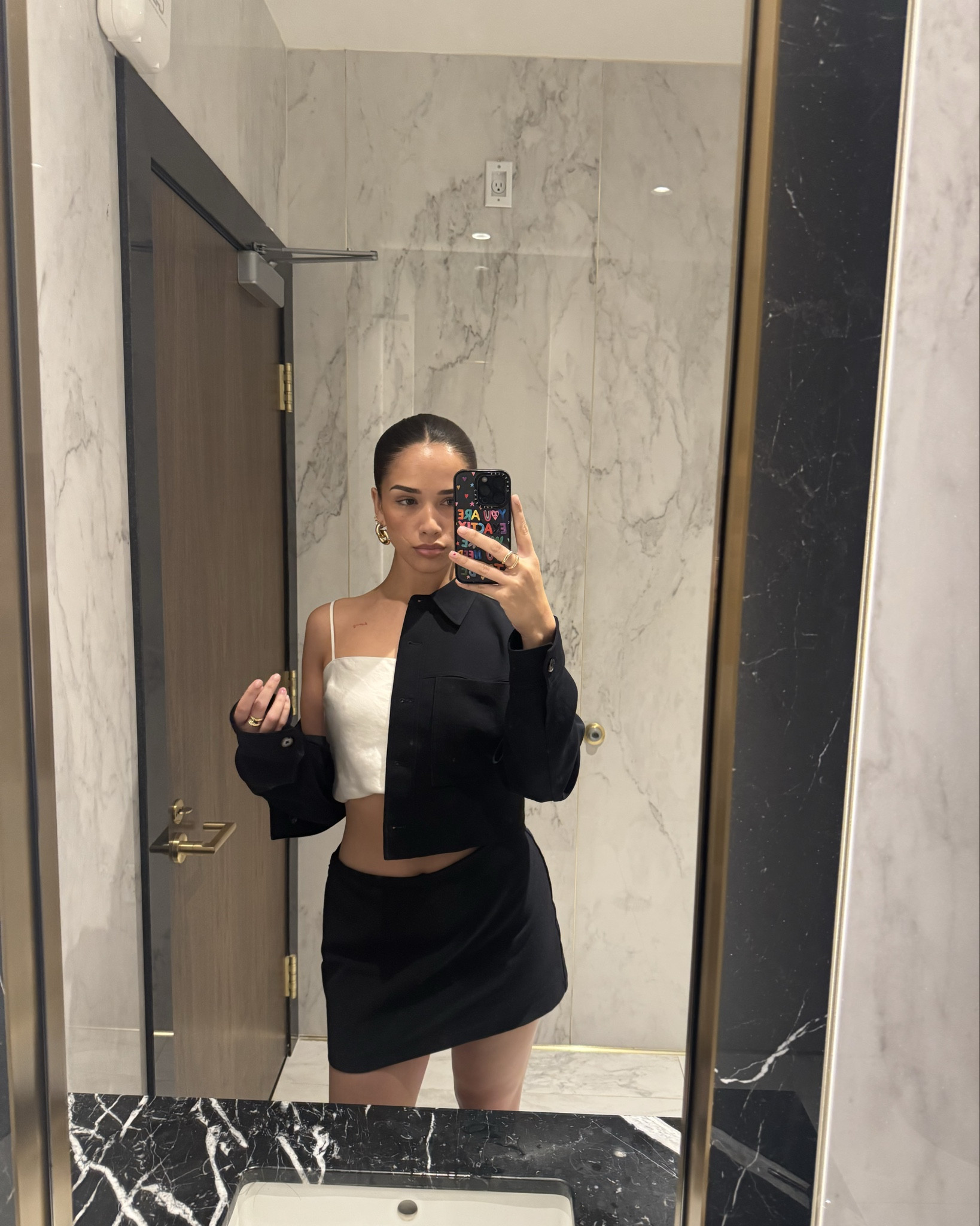 Instagram saw it first🤭 just a classic mirror selfie🫶🏽

#LTKSpring #LTKBeauty #LTKParties