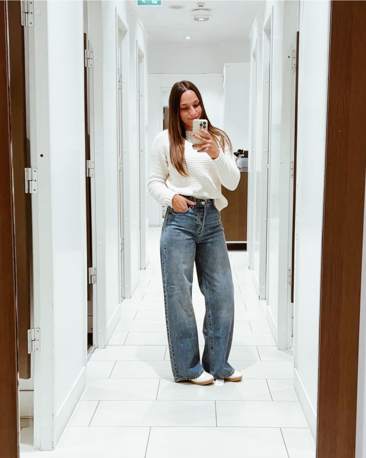 Los jeans más virales de HM si eres bajita ;) (yo mido 1,58)

#LTKautumn #LTKespana #LTKstyletip