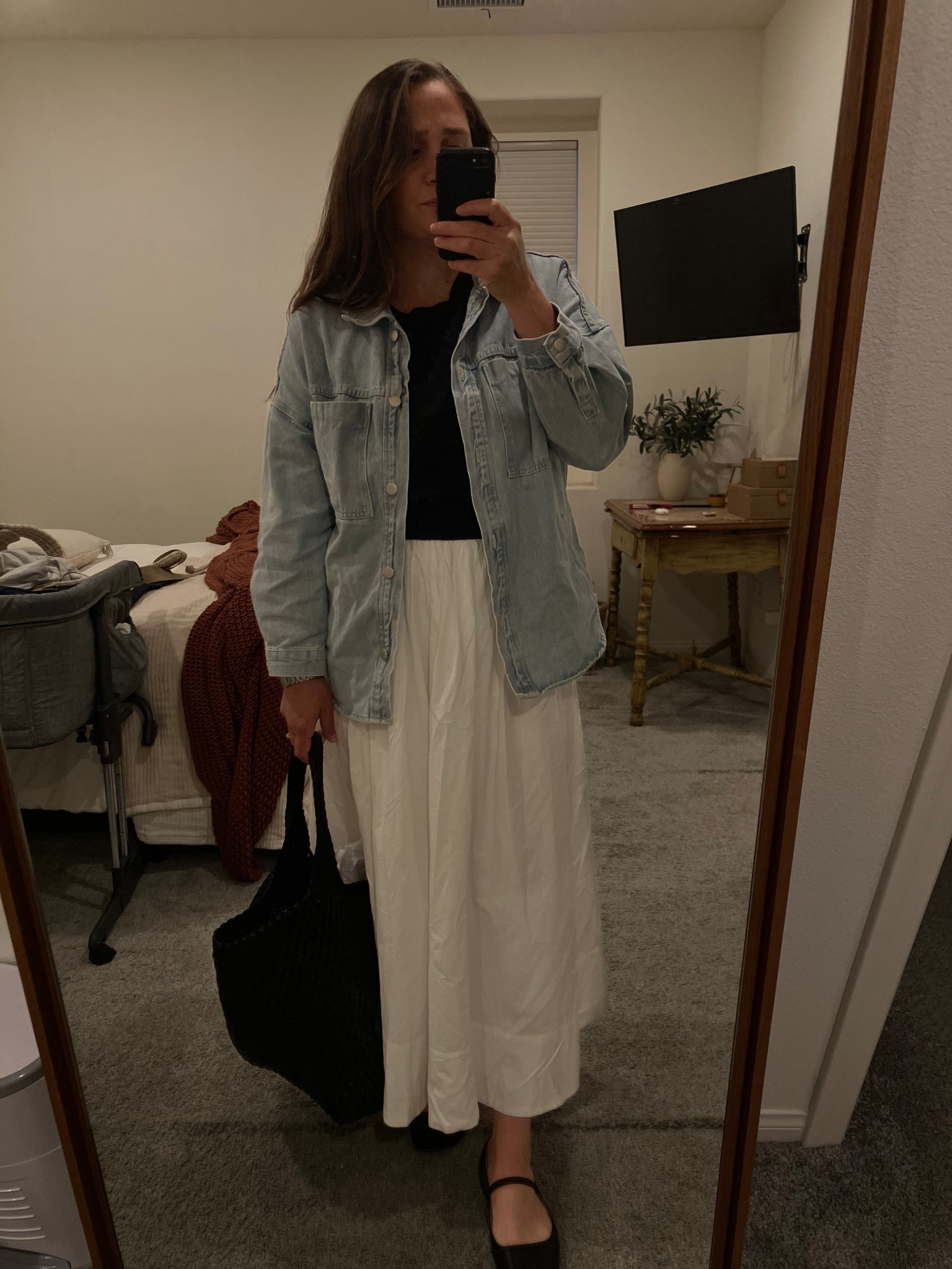 Trending white skirt, summer outfit
Size large 

#LTKSummerEdit #LTKMidsize #LTKSeasonal