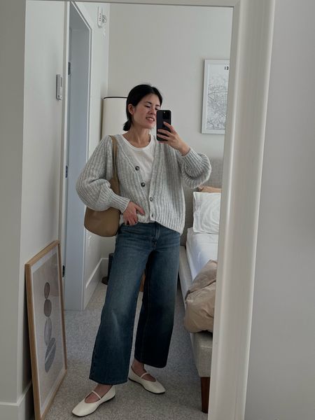 Cardigan: Sézane. Tts. In xs 
Tank: Everlane
Jeans: Levi’s. Got my regular size. Fits intentionally roomy
Shoes: Everlane Mary Janes. Tts
