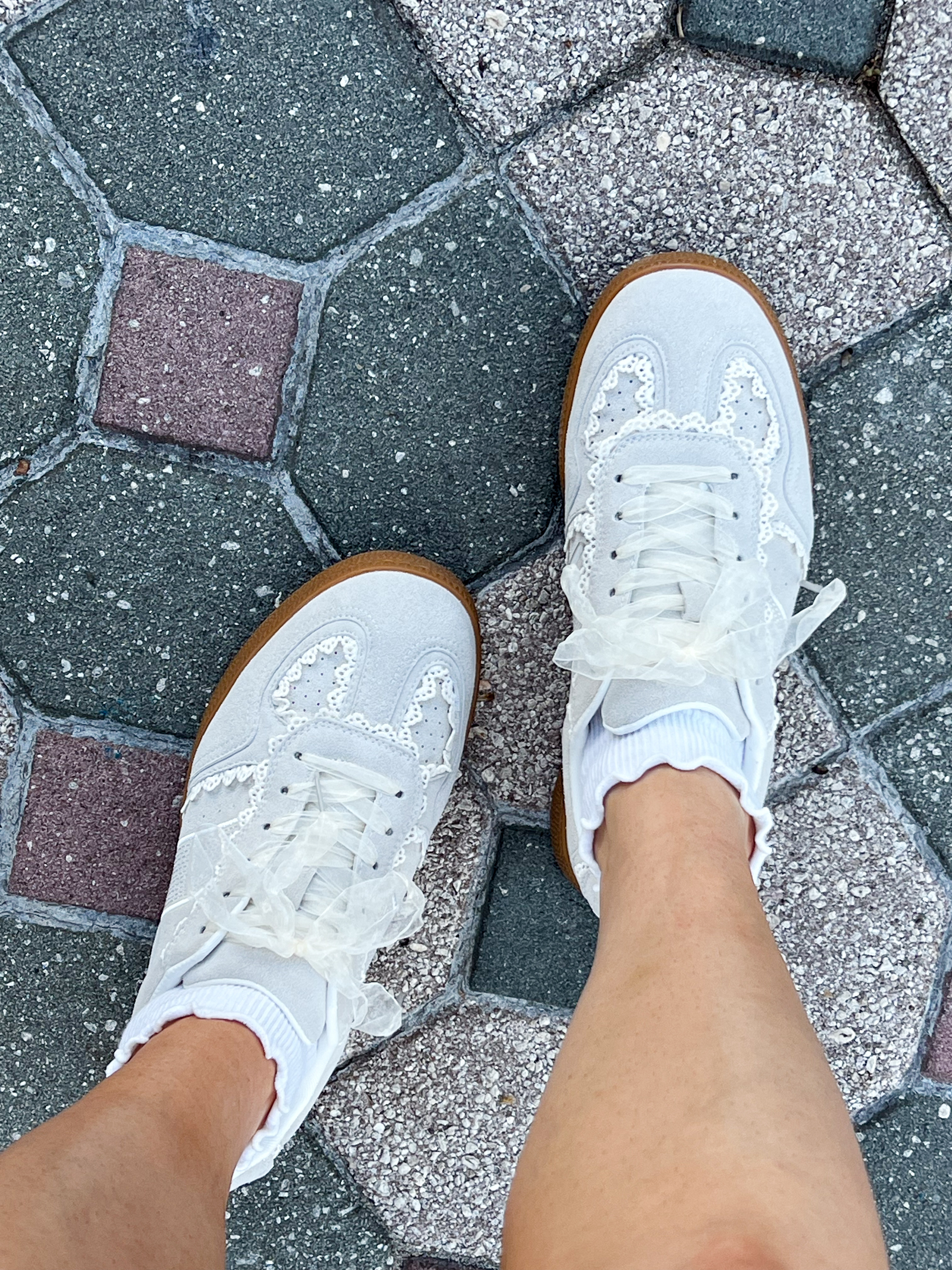 These comfy, stylish sneakers are a game changer! Pair them with your favorite socks for an easy, cute look. They fit TTS and were comfortable enough to walk all around the theme parks at Disney. I can't get enough of them! 😊🌟
 

 #LTKootd #LTKSeasonal #LTKOver40