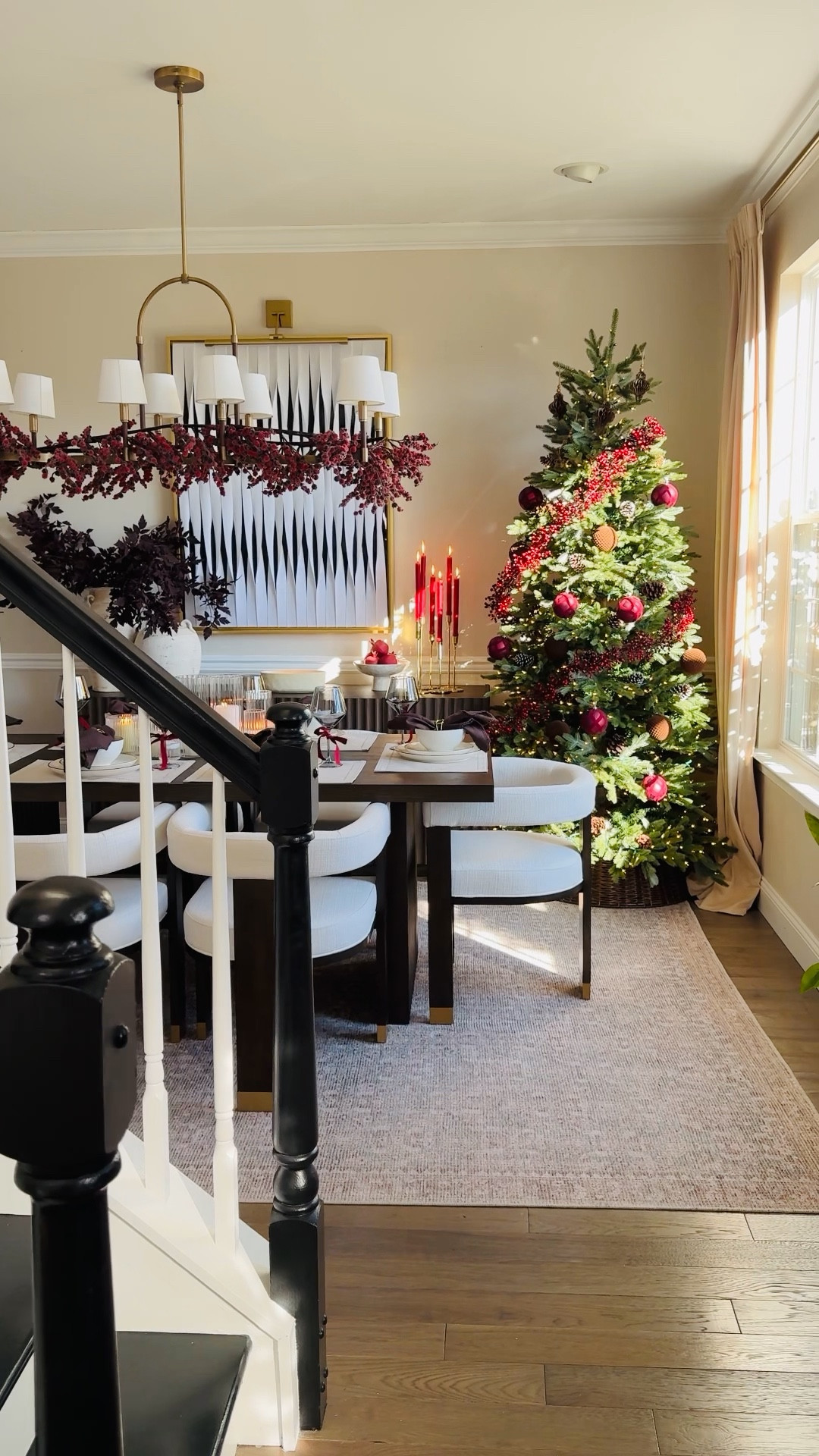 November 1st: the day the house starts to twinkle again.. Throwback to last year’s holiday dining room set up that I am still loving for this year!!

Hosting essentials 
Holiday entertaining 
Home for the holidays 
Holiday home 
Holiday decor 
Holiday hosting 
Holiday dining room decor 
Christmas trees 
Garland 
Ralph Lauren Chandelier 

#LTKSaleAlert #LTKSeasonal #LTKHome