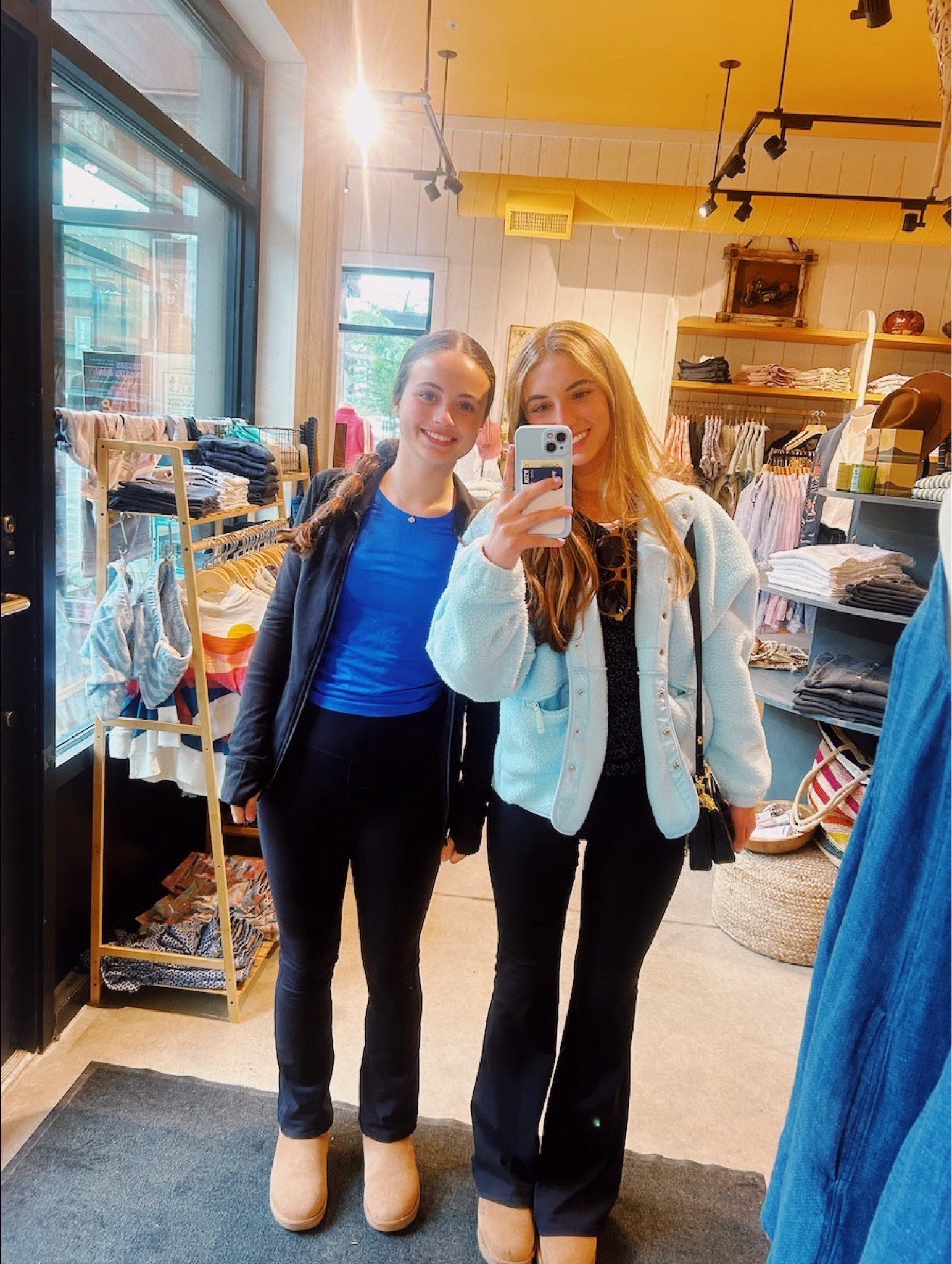 Fall fits🍁🍁
My jacket is an Amazon dupe - https://www.amazon.com/ReachMe-Womens-Casual-Outwear-Pockets/dp/B0BDQQ254L/ref=mp_s_a_1_2_sspa?crid=3J7J8EBJGHNAA&dib=eyJ2IjoiMSJ9.pPIfI-wwx4tbffGJip1OAYz7Dmbtzfsgga5VfiO04nact-2H48RfO3aQ43Fe9BjERhyWm5KnXnNiziDrPAi9bDsygegiXl7VRBn0uBK5D7nWIPQgExi9dka49xaZq8jXn6nvEnuaSttQTtCPWq4RZ5My7N-YBp9vuqPaMfD9pX2lUyRicKJqZ_0O8B9GZonQG1iiMfzisYt_R2VxTIRxyLn2Ze-5iHbyKirZIbJzxSvGgpLPQtpjFnFeD8j0vAjWIu68MuvlYvuKshxFNhYRaZYMEM_GX1MAkgC7NeKHr0k.hwp2uroSMqriUEFwCMDVgW3pX78iiQByOYHx1ygol5Q&dib_tag=se&keywords=free+people+jacket+dupe&qid=1721524895&sprefix=free+peoole+jacket+dupe%2Caps%2C112&sr=8-2-spons&sp_csd=d2lkZ2V0TmFtZT1zcF9waG9uZV9zZWFyY2hfYXRm&psc=1

#LTKStyleTip #LTKTravel #LTKBeauty