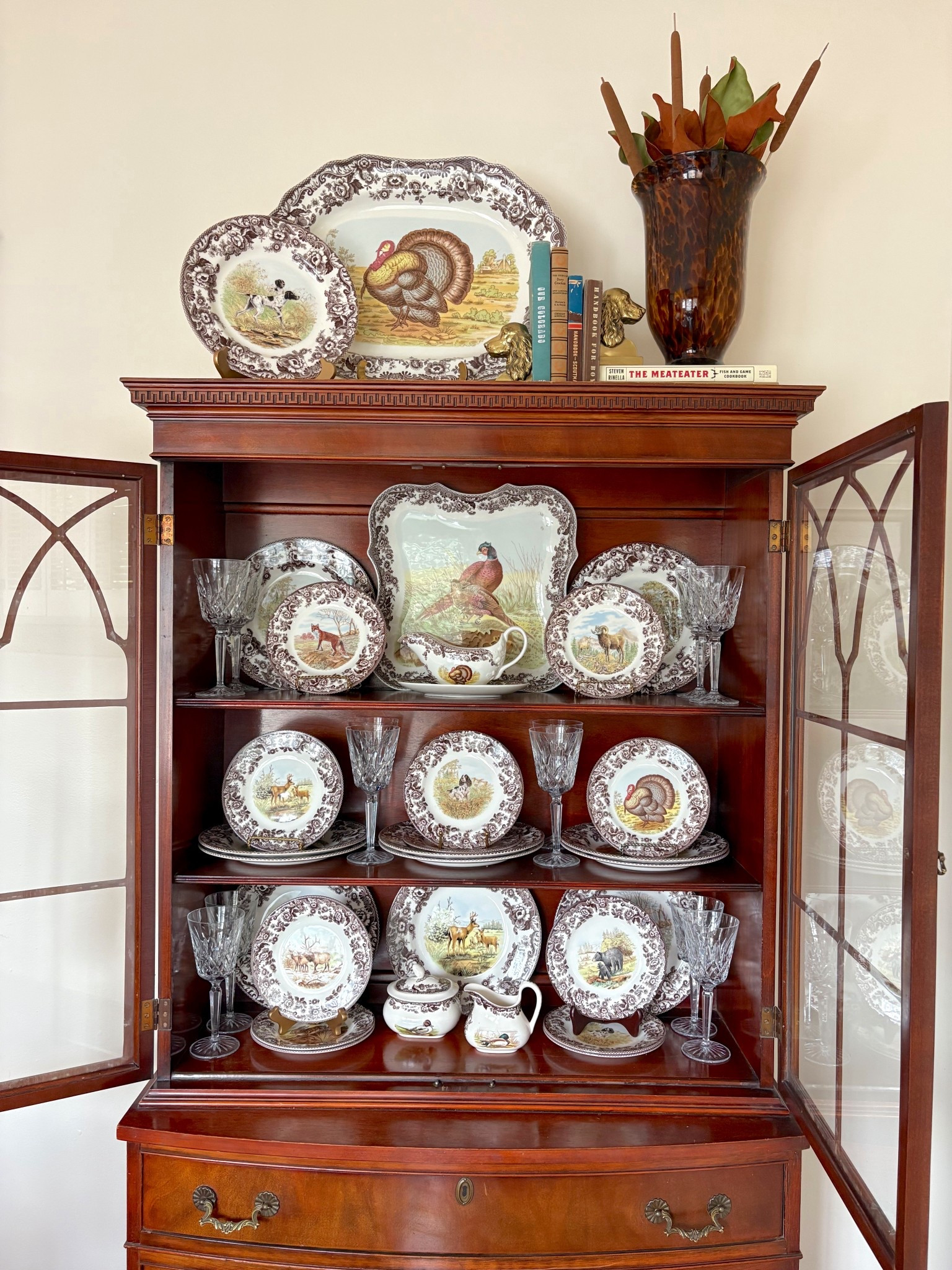Fall China Cabinet Decor 🤎

#LTKFindsUnder100 #LTKSeasonal #LTKHome