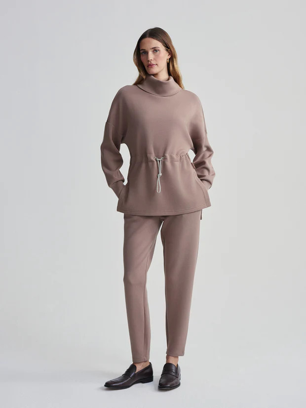 Freya Sweat | Varley USA